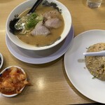 Oosaka Fukuchin Ramen - 