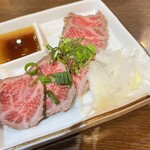 焼肉 寿寿亭 - 牛のたたき