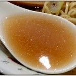 まるは BEYOND - 中華そば醤油スープ