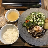 熟成和牛焼肉エイジング・ビーフ 神楽坂飯田橋店 - 