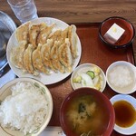 餃子会館 - 料理写真: