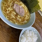 家系ラーメン まこと家 - 