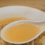 土浦麺処 龍乃舞 - スープ