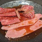 Yakiniku Ushiyama - タレ焼肉の盛り合わせ
