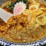 舎鈴 - 坦々つけめんの本日のつけ汁表情。エグい(^^)