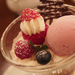 リストランテ　ディ・カナレット - クリスマスパフェ