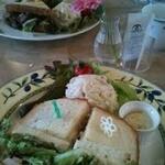 カフェ フロインドリーブ - 