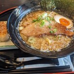 さかい - まぐろラーメン　焼きおにぎり