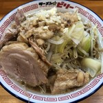 ラーメンビリー - 豚ラーメン(900円)