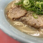 一楽ラーメン - 左側♩