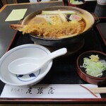 Owariya - 鍋焼きうどん