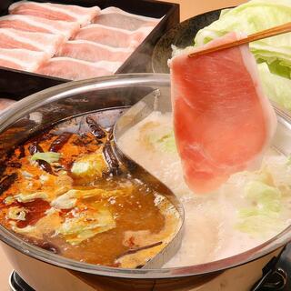 非常受歡迎的國產豬肉生菜生薑涮涮鍋！ ！