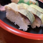 Inafuku - 鯖寿司