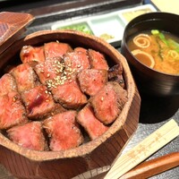 最飛び飛騨牛 しゃぶすき家 馬喰一代 名古屋WEST - 