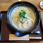 Soup labo - 鶏塩ラーメン(大) ふつう