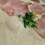 麺〜seeness〜なかの - 特製TORI白湯らーめん醤油の麺大盛