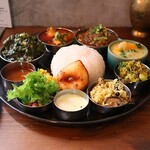 toi印食店 - Curry全種(4種)+本日のおかず(2,400円)