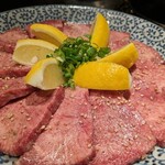 たまには焼肉マルヒ - 