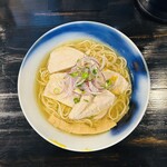 Rokkumbirisu pa wan - S鶏チャーシュー麺