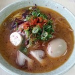 麺屋 はる吉 - 辛塩ラーメン＋味玉