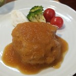 キッチン ブルー グローブ - 三元豚肩ロースポシェのアップ