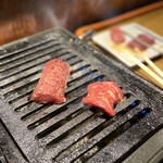 立喰い焼肉　おやびん - ・牛レバー 275円/税込
・ハラミ 308円/税込