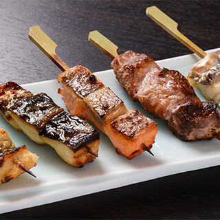 The [Five Types of Grilled skewer Assortment] is a must-try, full of delicious charcoal-grilled flavor!