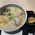 らーめん山頭火 - 料理写真: