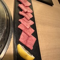 TANAKA YAKINIKU RESTAURANTE - 