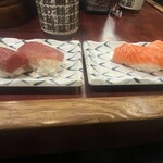堺魚市場寿司 - マグロとサーモン
