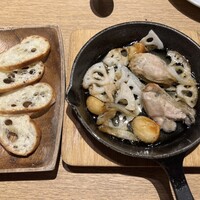 カステリーナ - 牡蠣のアヒージョ