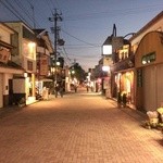 Apple Farm Karuizawa (Kaki Gentei Shop) - 旧軽銀座は夕暮れになると一段と人が居なくなる