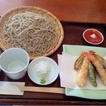 手打そば仁水 - 天せいろ　大盛り