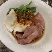 ザ・ループ(ホテルアゴーラリージェンシー大阪堺) - 牛とブリしゃぶ