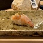 赤坂 鮨 ふくなが - 甘エビの昆布締め