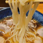 ラーメン 坊也哲 - 引っ張り上げ