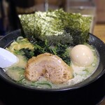 横浜家系ラーメン 武骨家  - 料理写真: