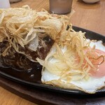 ハンバーグレストラン まつもと - リーズナブルに旨みたっぷりのハンバーグを楽しめる