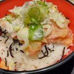 名代 富士そば - ミニトロたく丼アップ