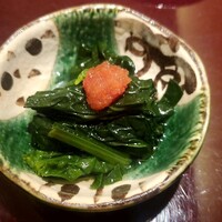 鮨 花おか 渋谷 - 縮みホウレン草と自家製明太