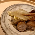 温石 - 真鴨と蓮根団子と白菜の鍋仕立