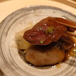 温石 - 真鴨と蓮根団子と白菜の鍋仕立