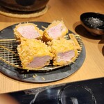 Katsuプリポー - 南国スイートのひれ。だし醤油が付いてきます。