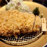 Katsuプリポー - 添えられた本わさびと青のりはそのまま食べても美味しい!