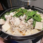 さわらび - 牛ホルモン鍋