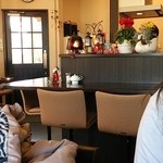 喜ら里 - 店内は小綺麗な感じ