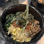 焼肉ホルモンまるよし精肉店 - 石焼ピビンバ