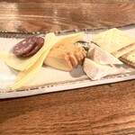 Miyakoutsushi - すぐ出る！チーズ盛り。