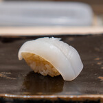 긴자 스시덴 - 먹물오징어