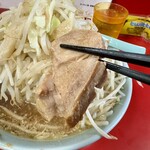 ラーメン二郎 - 「ラーメン」のチャーシュー
            2024年1月11日